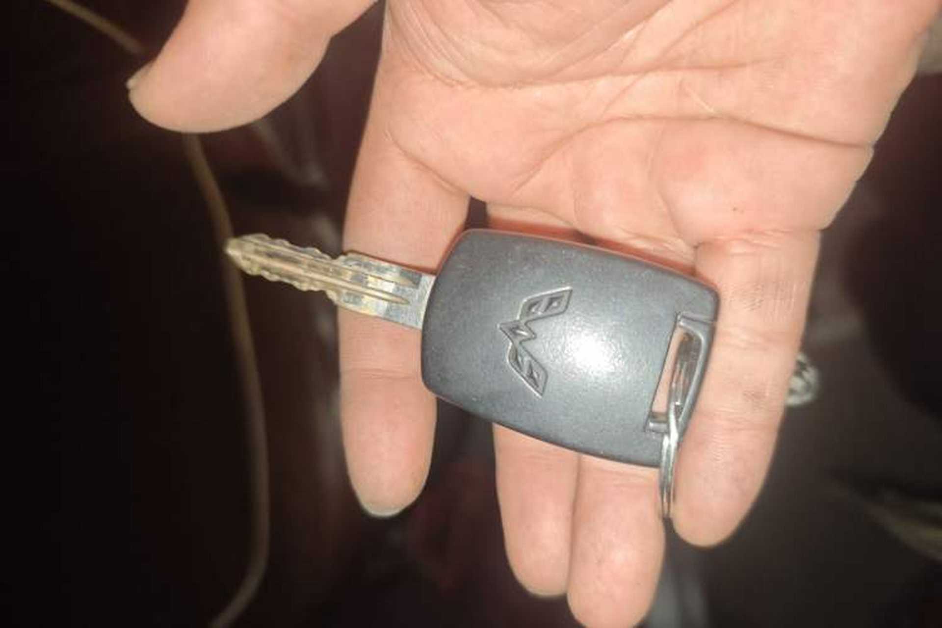 Used Wuling Rongguang 2014 1.2L S Base Model Vehicle Key