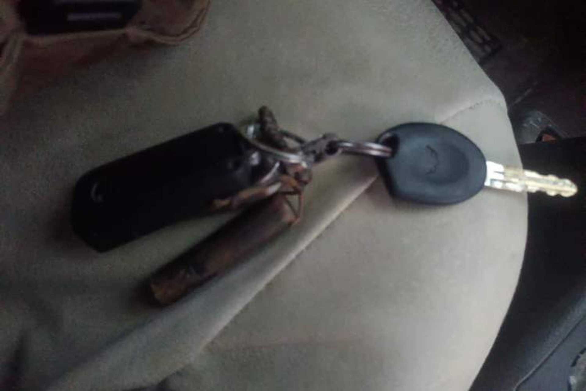 Used Wuling Rongguang 2014 1.2L S Standard Model Vehicle Key