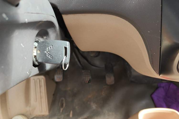 Used Wuling Rongguang 2014 1.5L S Standard Version Vehicle Key