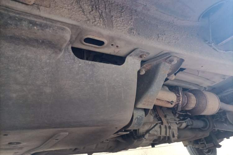 Used Wuling Rongguang 2014 1.5L S Base Version Chassis Front Left