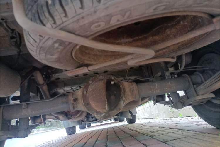 Used Wuling Rongguang 2014 1.5L S Base Version Chassis Rear