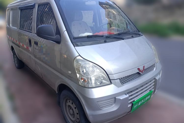 Used Wuling Rongguang 2014 1.5L S Base Version Front Right 45 Deg