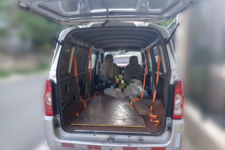 Used Wuling Rongguang 2014 1.5L S Base Version Trunk