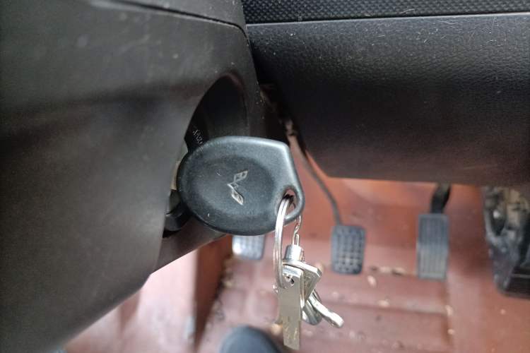 Used Wuling Rongguang 2014 1.5L S Base Version Vehicle Key