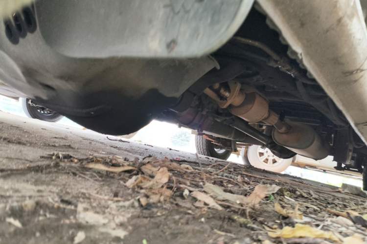 Used Wuling Rongguang 2014 1.5L S Standard Version Chassis Front Left