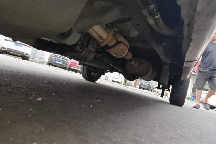 Used Wuling Rongguang 2014 1.5L S Standard Version Chassis Front Left