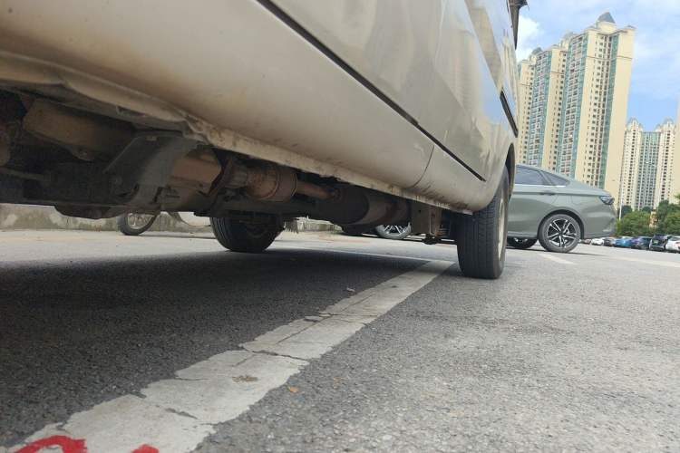 Used Wuling Rongguang 2014 1.2L S Base Model Chassis Front Left