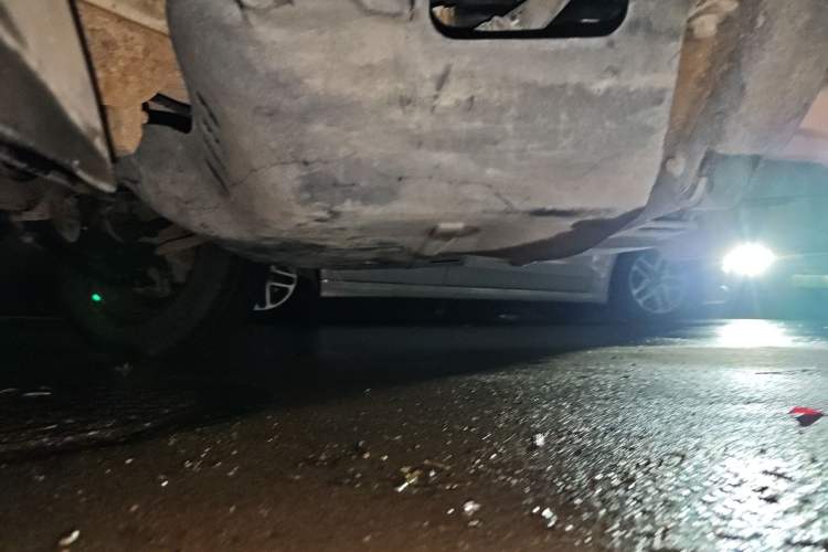 Used Wuling Rongguang 2014 1.2L S Base Model Chassis Front Left