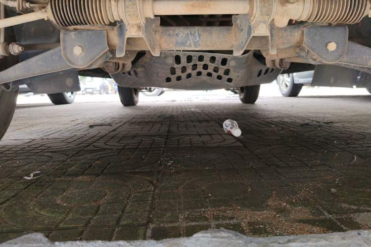 Used Wuling Rongguang 2014 1.5L S Standard Version Chassis Front