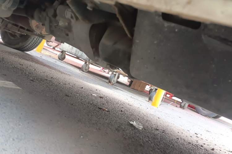 Used Wuling Rongguang 2014 1.2L S Base Model Chassis Front Right