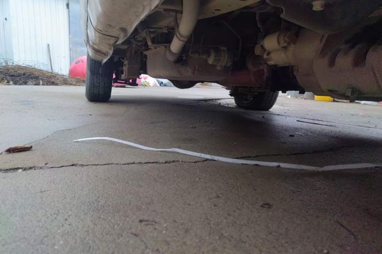 Used Wuling Rongguang 2014 1.5L S Standard Version Chassis Front Right