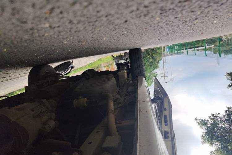 Used Wuling Rongguang 2014 1.2L S Base Model Chassis Front Right