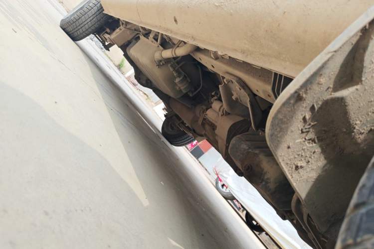 Used Wuling Rongguang 2014 1.2L S Base Model Chassis Front Right