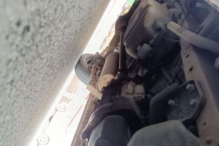 Used Wuling Rongguang 2014 1.2L S Base Model Chassis Front Right