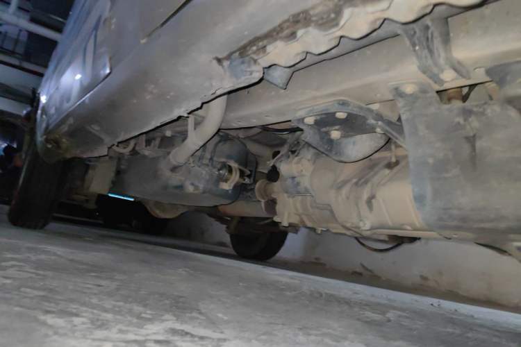 Used Wuling Rongguang 2014 1.5L S Base Version Chassis Front Right