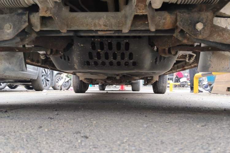 Used Wuling Rongguang 2014 1.2L S Base Model Chassis Front