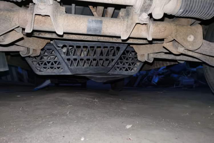 Used Wuling Rongguang 2014 1.2L S Base Model Chassis Front
