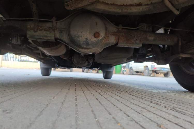 Used Wuling Rongguang 2014 1.2L S Standard Model Chassis Rear