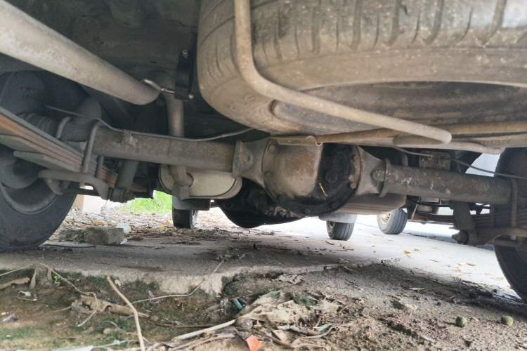 Used Wuling Rongguang 2014 1.5L S Standard Version Chassis Rear