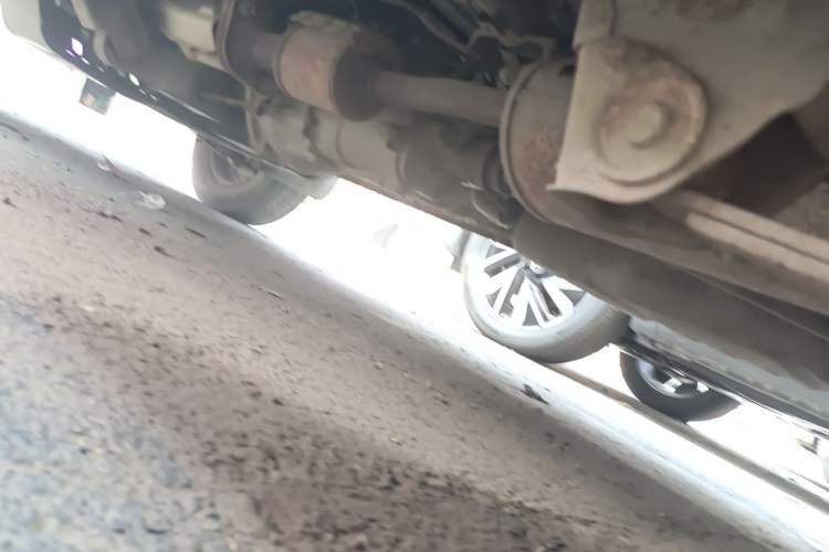 Used Wuling Rongguang 2014 1.2L S Base Model Chassis Rear Left