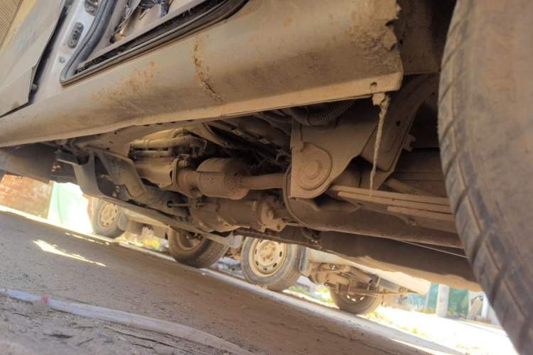 Used Wuling Rongguang 2014 1.2L S Standard Model Chassis Rear Left