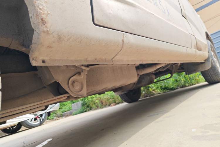 Used Wuling Rongguang 2014 1.2L S Base Model Chassis Rear Right