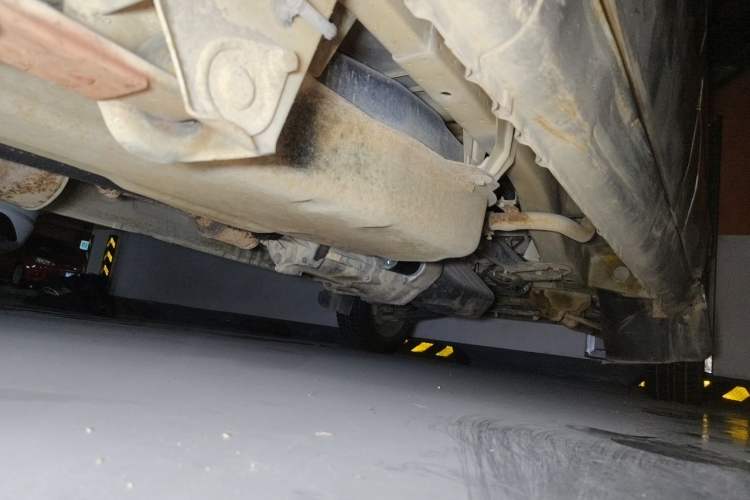 Used Wuling Rongguang 2014 1.2L S Base Model Chassis Rear Right
