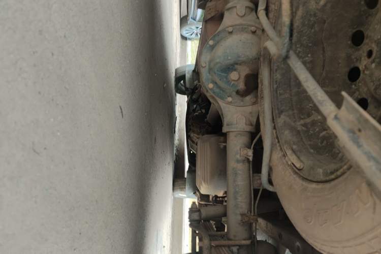 Used Wuling Rongguang 2014 1.5L S Standard Version Chassis Rear