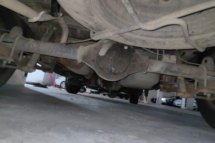 Used Wuling Rongguang 2014 1.5L S Base Version Chassis Rear