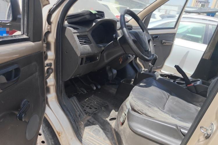 Used Wuling Rongguang 2014 1.2L S Base Model Driver Seat