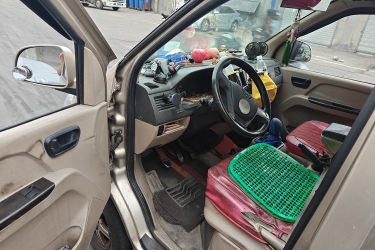 Used Wuling Rongguang 2014 1.5L S Standard Version Driver Seat