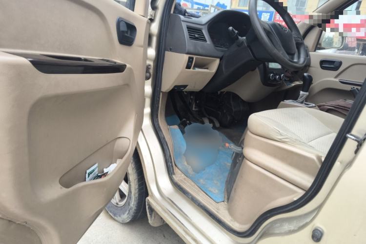 Used Wuling Rongguang 2014 1.2L S Standard Model Driver Seat