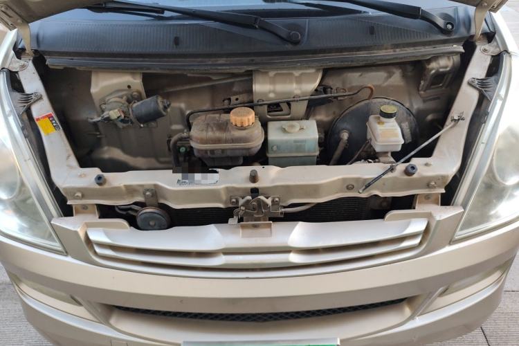Used Wuling Rongguang 2014 1.2L S Standard Model Engine Bay