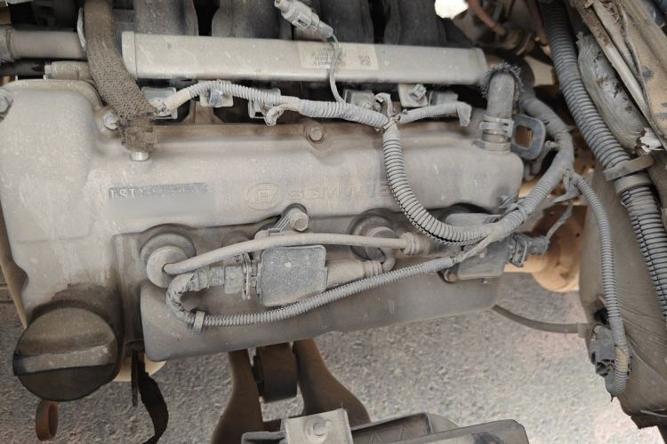 Used Wuling Rongguang 2014 1.2L S Base Model Engine Bay Left