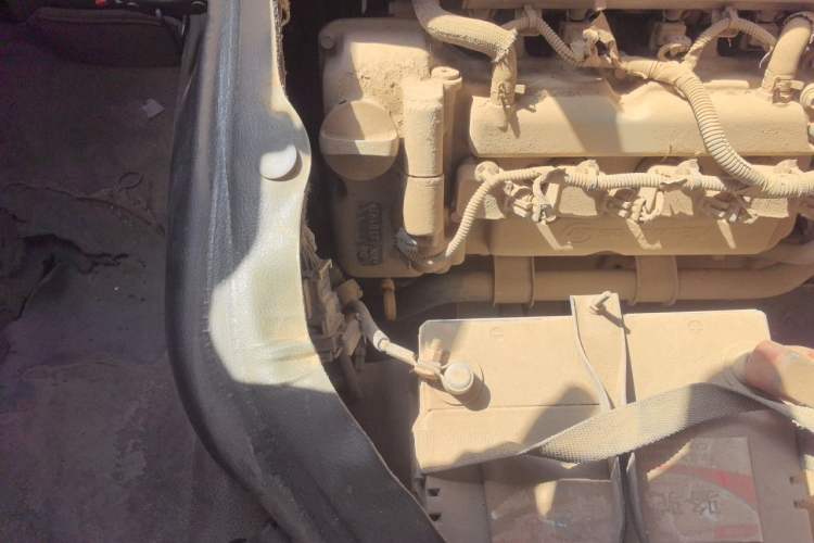 Used Wuling Rongguang 2014 1.2L S Standard Model Engine Bay Right