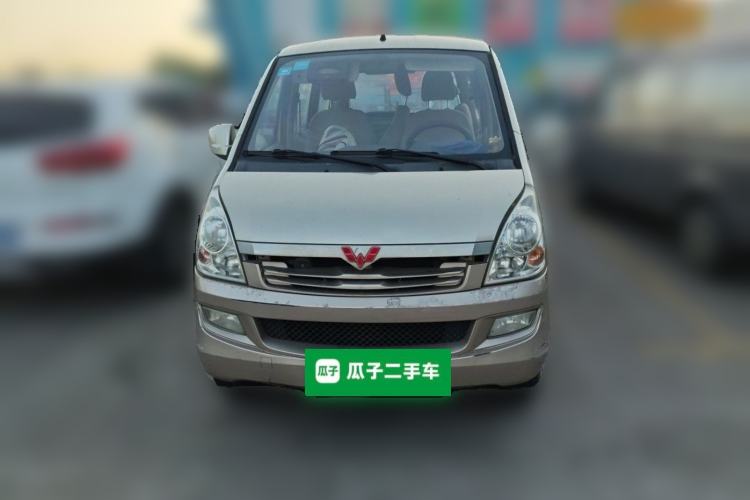 Used Wuling Rongguang 2014 1.2L S Standard Model Front