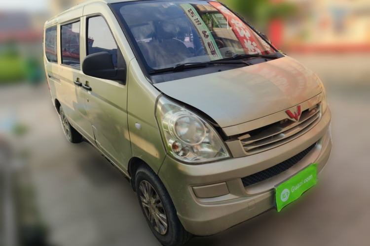 Used Wuling Rongguang 2014 1.2L S Standard Model Front Right 45 Deg
