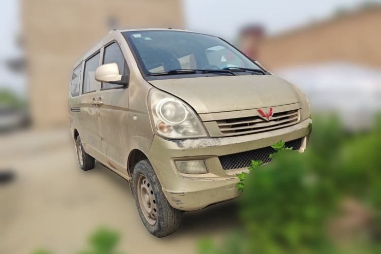 Used Wuling Rongguang 2014 1.2L S Base Model Front Right 45 Deg