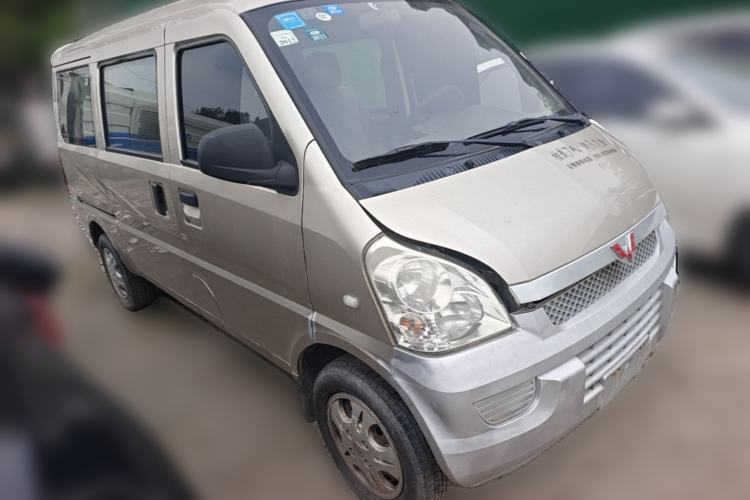 Used Wuling Rongguang 2014 1.2L S Base Model Front Right 45 Deg