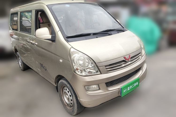 Used Wuling Rongguang 2014 1.2L S Base Model Front Right 45 Deg