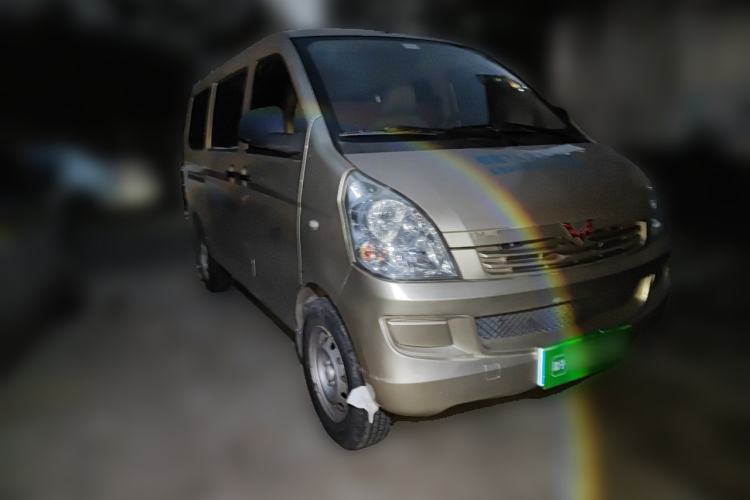 Used Wuling Rongguang 2014 1.2L S Base Model Front Right 45 Deg