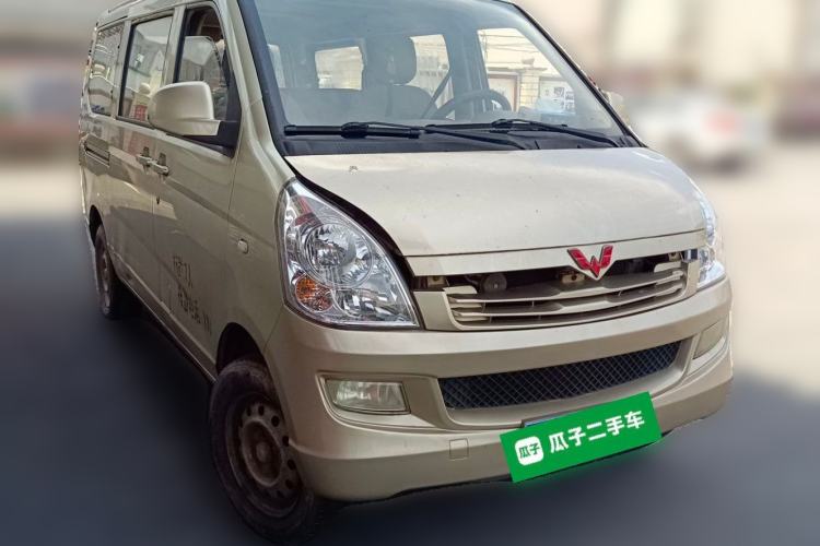 Used Wuling Rongguang 2014 1.2L S Base Model Front Right 45 Deg