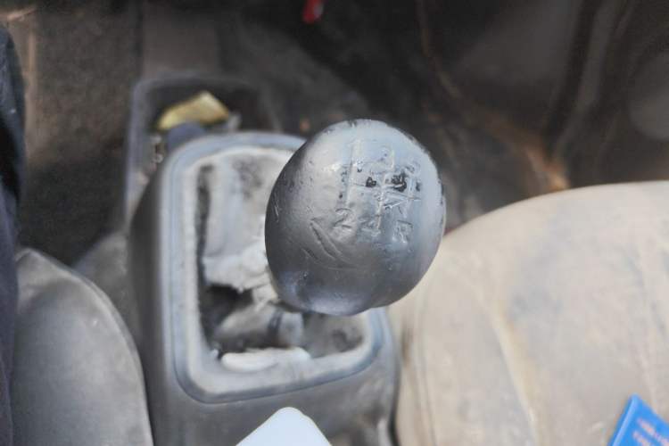 Used Wuling Rongguang 2014 1.2L S Base Model Gear Lever