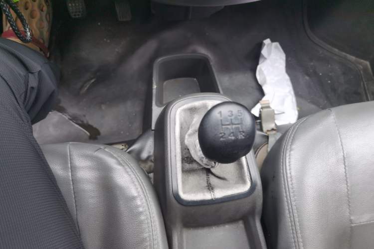 Used Wuling Rongguang 2014 1.5L S Base Version Gear Lever