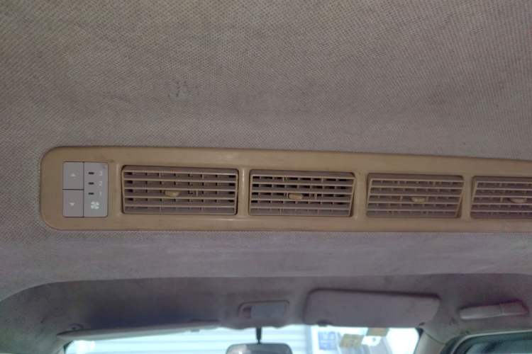 Used Wuling Rongguang 2014 1.5L S Standard Version Headliner