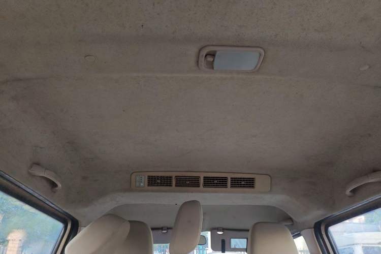 Used Wuling Rongguang 2014 1.2L S Standard Model Headliner