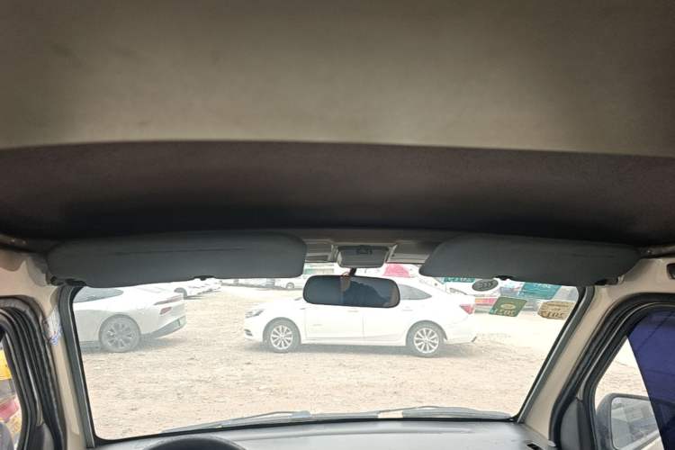 Used Wuling Rongguang 2014 1.2L S Base Model Headliner
