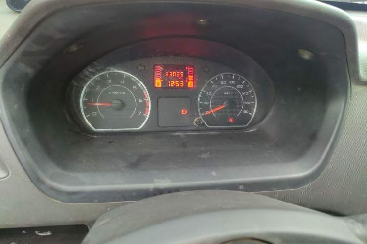 Used Wuling Rongguang 2014 1.5L S Standard Version Instrument Cluster