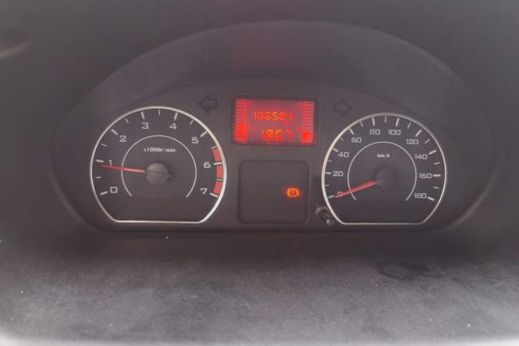 Used Wuling Rongguang 2014 1.5L S Base Version Instrument Cluster