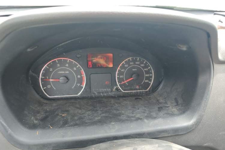 Used Wuling Rongguang 2014 1.5L S Base Version Instrument Cluster